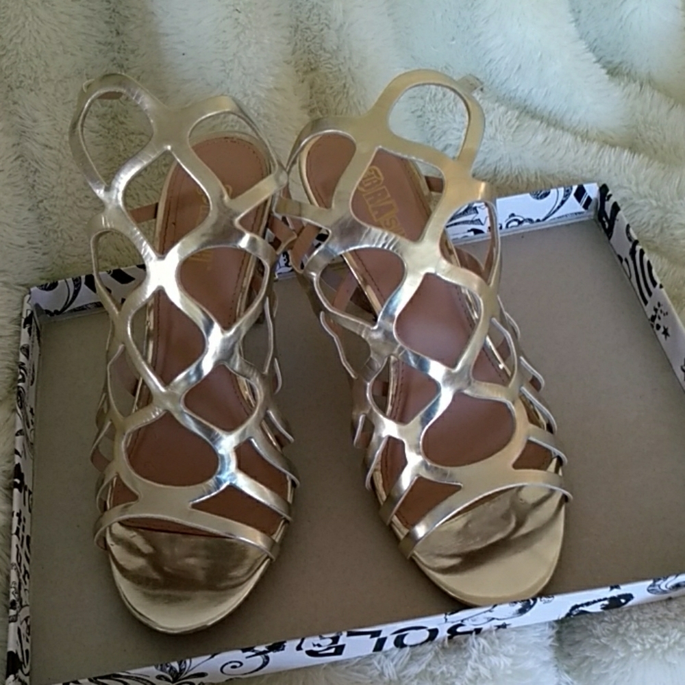 high heel